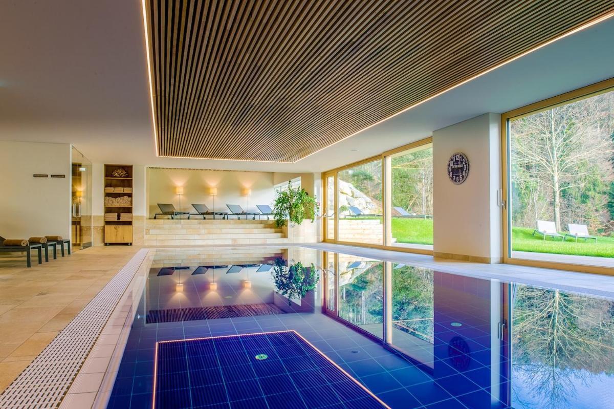 Design-Chalet With Garden, Pool, Spa & Restaurant Villa Lochau Exteriör bild